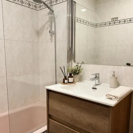 Ferrymill House - Turistico Apartment Castro Urdiales