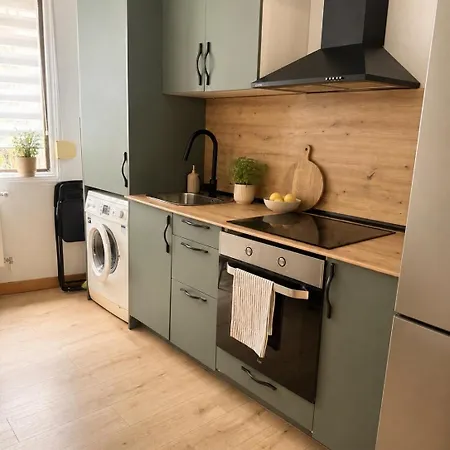 Apartment Ferrymill House - Turistico Castro Urdiales